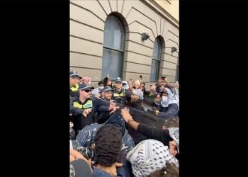 Australi, policia ndërhyn me gaz ndaj protestës në mbështetje të Pales*tinës