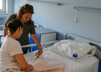 Një mirëseardhje e rehatshme për nënat dhe foshnjat në QKUK