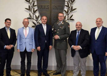 Hoxhaj në Akademinë e Mbrojtjes së Austrisë: Kosova është duke u sfiduar edhe nga vet BE-ja