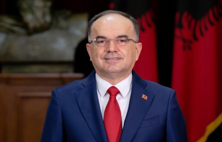 Begaj uron: Të punojmë për një shoqëri më të mirë e më të drejtë