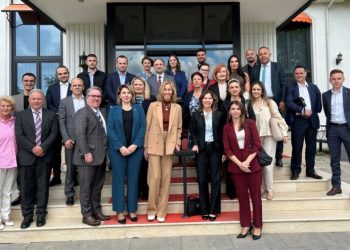 Ambasada e SHBA-ve trajnon gjyqtarët për menaxhim të lëndëve penale