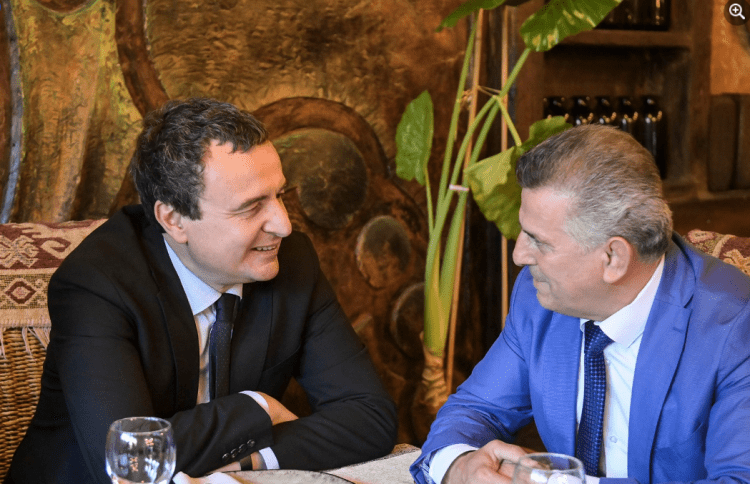 Kryeministri Kurti drekon me Shaban Tërstenën, flasin për arritjet e tij historike, Lojërat Mesdhetare dhe librin e tij