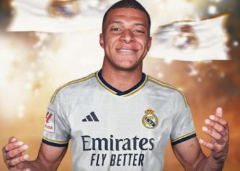 Zyrtare: Mbappe lojtar i Real Madridit