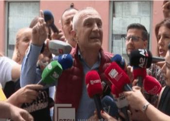 Tri orë në Prokurorinë Speciale, Meta del i tensionuar: SPAK parti e Ramës