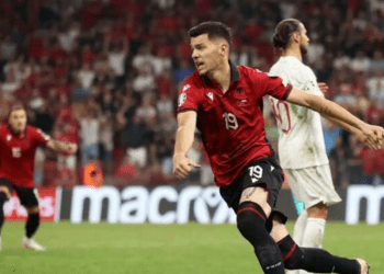 ‘Magjepsen’ me lojën e shkëlqyer, gjiganti turk i bën ofertë Mirlind Dakut