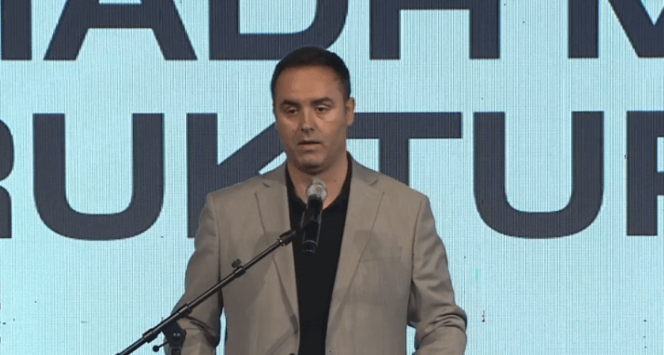 Konjufca kujton aktivistët e VV-së që s’jetojnë më: Dhanë jetën në përpjekjen për ta bërë Kosovën të fuqishme