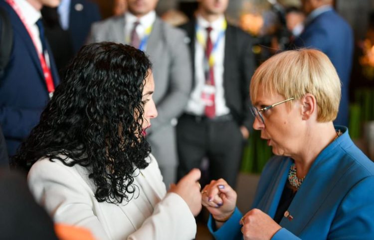 Presidentja Osmani takon homologen Pirc: Kosova krenare me partneritetin e saj të gjatë me Slloveninë