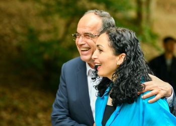 Osmani takohet me Begajn: Në prag të Ditës së Çlirimit, të cilën do ta shënojmë bashkë