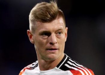 Kroosi, lojtari i parë që mund ta fitojë Evropianin pa klub