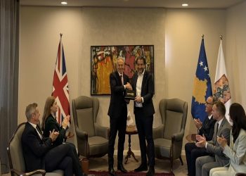Tony Blair, nderohet me çmimin ‘Çelësi i qytetit’