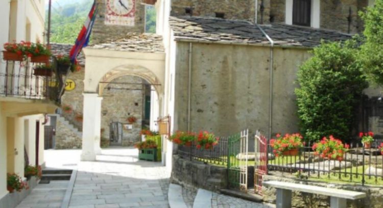 ‘Historia e veçantë e fshatit italian’, janë vetëm 46 banorë, 30 prej tyre kandidatë për kryetarë