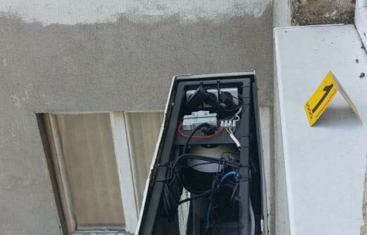 Identifikohen dy lokacione ku kishte kamera vëzhguese të kamufluara në veri