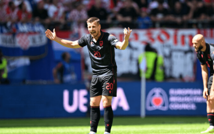 Pas përfundimit sfidës në Euro 2024, Ylber Ramadani: Krenar që jam shqiptar!