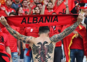 ‘Shqipëria ikën nga Europiani me kokën lartë’, Rama: Kuqezinjtë e kryen misionin, skuadra e re dhe premtuese