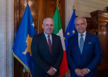 Ministri Sveçla pritet në takim nga homologu i tij italian, flasin për bashkëpunim në luftën kundër k*imit të organizuar