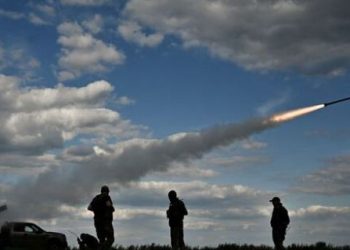 Rusia me sulm masiv në infrastrukturën energjetike të Ukrainës, plagosen dy persona