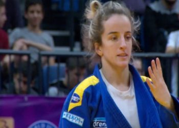 Distria Krasniqi fiton medaljen e argjendtë në Paris