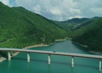 Në Ujman sot mbahet gara profesionale e kërcimit në nderim të policëve të rënë në kryerje të detyrës