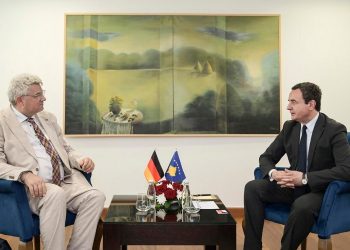 Kurti: Buxheti për sektorin e arsimit është rritur 26 %