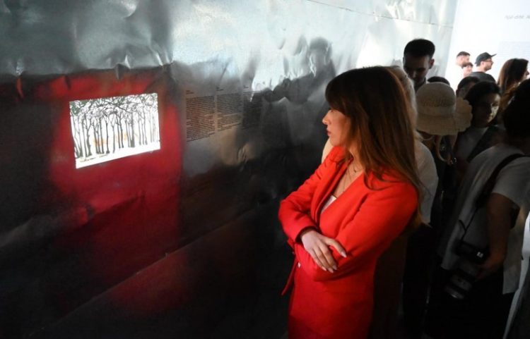 Hapet ekspozita `Një Ditë` dedikuar të mbijetuarve të luftës