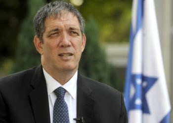Ambasadori i Izraelit në Serbi e mohoi gj*enocidin në Srebrenicë