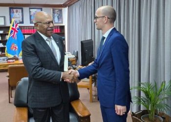 Zëvendësministri Ahmeti pritet në takim nga kryeministri i Fixhit, flasin për thellim të marrëdhënieve dypalëshe