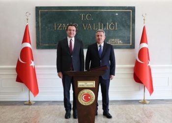 Kurti me guvernatorin e Izmirit bisedon për thellimin e lidhjeve ekonomike, kulturore dhe arsimore