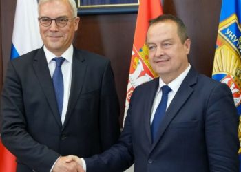 Zëvendësi i Lavrovit në Begorda, BE dhe SHBA i kërkojnë Serbisë të distancohet nga Rusia