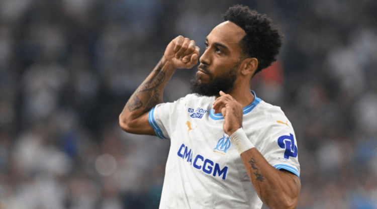 Aubameyang largohet nga Marseille, sulmuesi transferohet në Arabinë Saudite