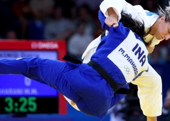 Distria avancon në gjysmëfinale, një fitore larg medaljes