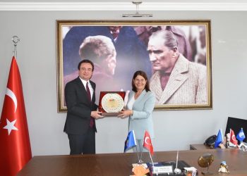 Kurti: Izmiri, aty ku gjetën strehë shumë shqiptarë pas terrorit të Serbisë