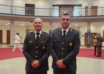 Oficerët e FSK-së përfundojnë me sukses kursin e avancuar për Komandë dhe Shtab në Mbretërinë e Bashkuar