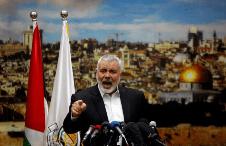 Fliste ashpër në publik, por shihej si fytyra më e moderuar e Hamasit, kush ishte Ismail Haniyeh?