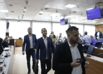 PDK dhe VV kundër ‘Planit Zhvillimor Komunal’, lëshojnë seancën e kuvendit në Komunën e Prishtinës