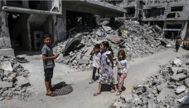 Imami i Qabesë në hutben e xhumasë u lut për Palestinën dhe xhaminë Al-Aksa