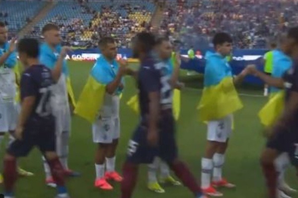 Veprim i paralajmëruar, lojtarët e Dinamos së Kievit ‘refuzojnë’ t’i japin dorën serbëve