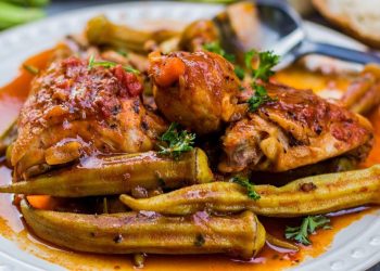 Bamje me mish pule, shije fantastike e plot vlera ushqyese