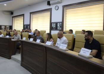 “Lëmsh” në KK të Gjilanit: Kurteshi propozon shpërndarjen e Kuvendit, kritikon edhe kreun e Komunës