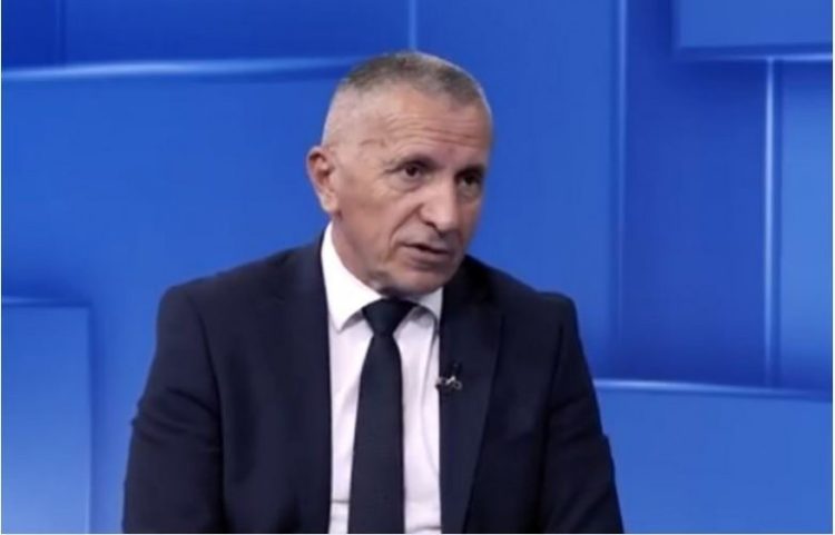 Kamberi letër Vuçiqit: Të respektohen pakicat kombëtare