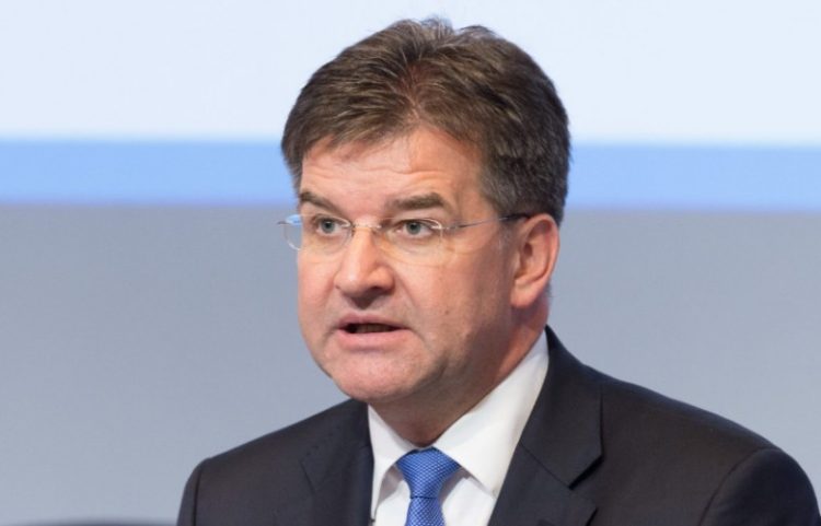 Lajçakut i vazhdohet zyrtarisht mandatin si emisar i dialogut deri në janar