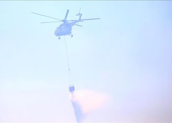 Türkiye dërgon 2 avionë dhe 1 helikopter për ta ndihmuar Maqedoninë e Veriut në luftimin e zjarreve