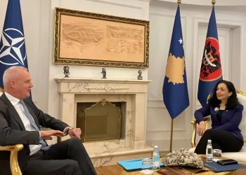 Zyrtari i NATO-s: Vendimet për Urën e Ibrit të merren përmes dialogut