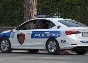 Burri në Korçë dyshohet se i vuri flakën gruas së tij