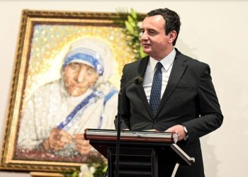 Kurti për Nënën Terezë: Shqiptarja nga Shkupi, u bë si nënë për të varfërit