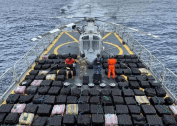 Sekuestrohen 7.2 tonë kokainë në Oqeanin Paqësor, 15 të arrestuar (Video)