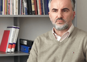 Arben Hajrullahu, personalitet me integritet të lartë, zgjedhet rektor i UP-së