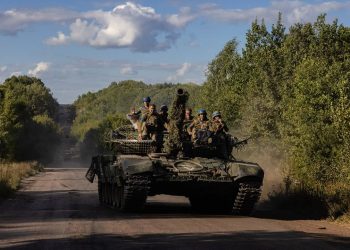 Avancimi ukrainas në Kursk nuk ndalet, hidhet në erë një depo me naftë që rusët e përdornin për të furnizuar ushtrinë
