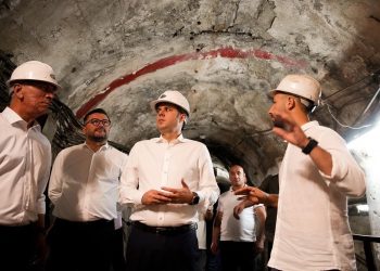 Abdixhiku viziton minatorët: Janë në rend të dytë, shteti përgjegjës