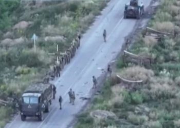 Ushtria ukrainase po përparon brenda territorit rus