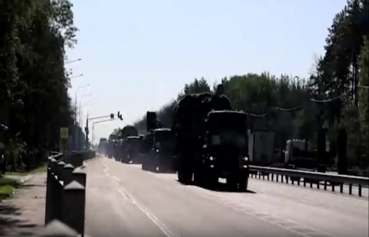 Rusia po zhvendos përforcime në rajonin perëndimor të Kurskut